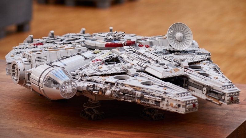 UCS Faucon Millenium